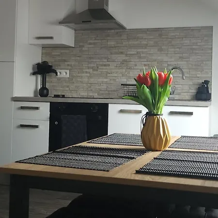 Près De L'aéroport Appartement Ransart